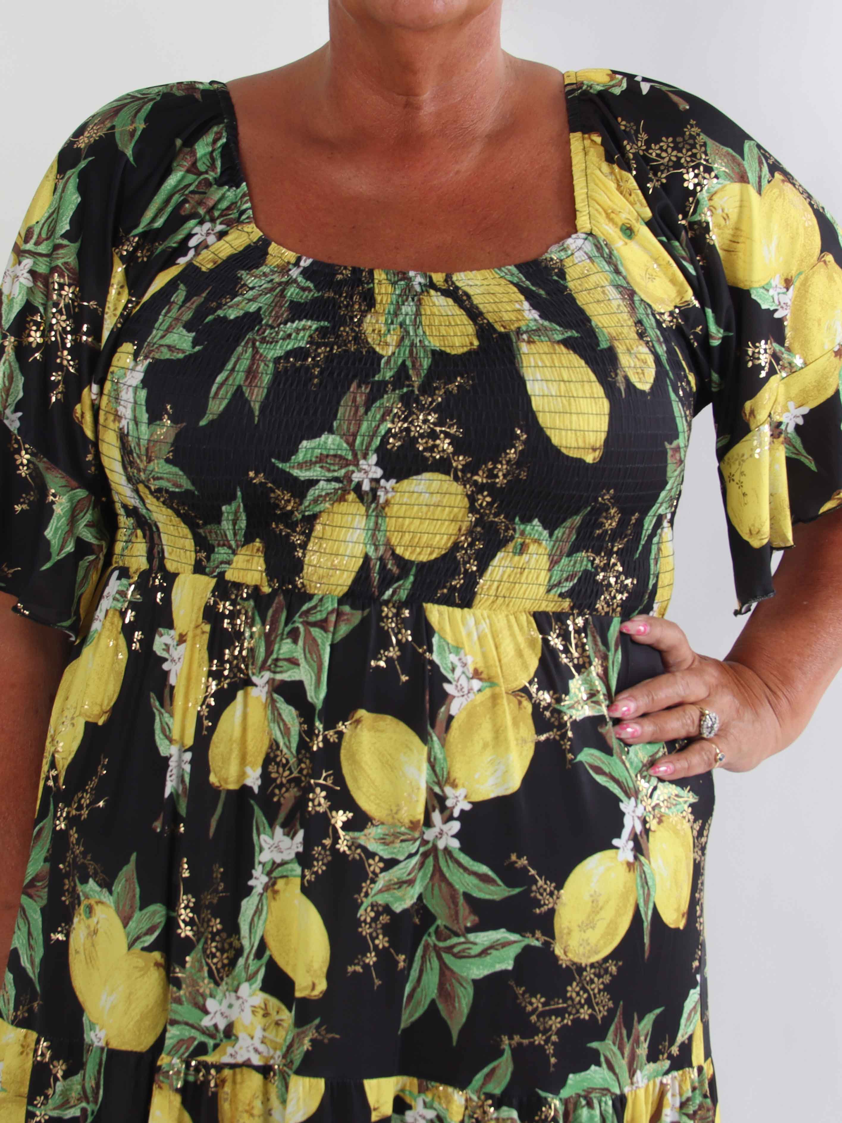 Elna Lemon - Lang elastisk plus size kjole med citroner og smock over brystet